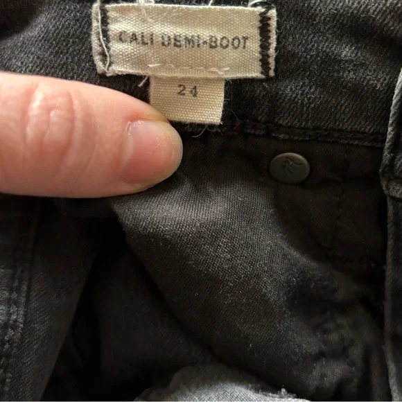 Madewell Cali Demi Boot Jeans - Picture 10 of 10